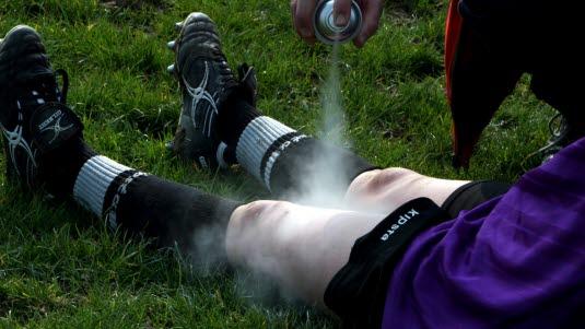 skade, is, fotball,.jpg